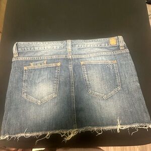Guess mini skirt